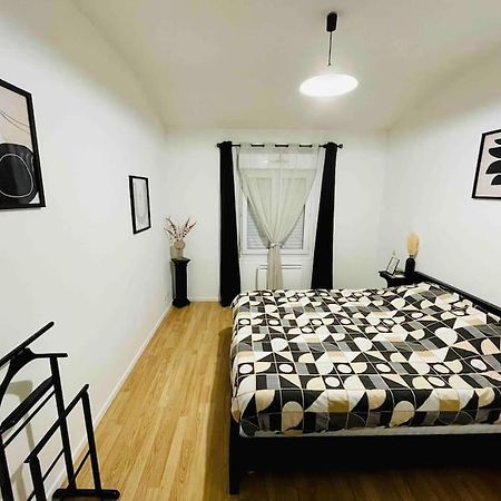 Superbe Duplex Cosy Lejlighed Reims Eksteriør billede
